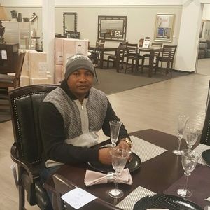 Meet your Posher, Alassane