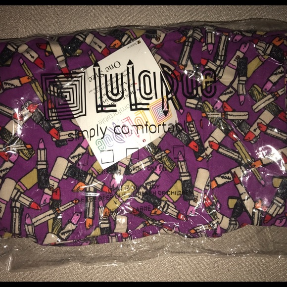 Lularoe lipstick leggings
