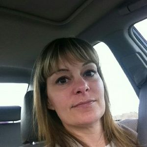 Meet your Posher, Angie