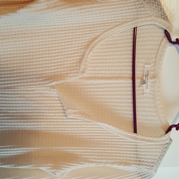 Aeropostale Thermal Waffle Top Cream Size M