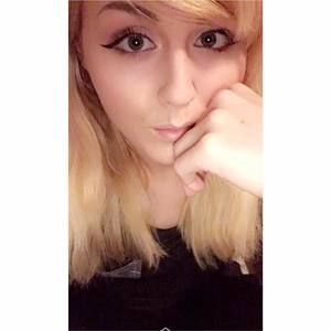 Meet your Posher, Dani