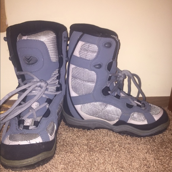 ✖️✖️SOLD✖️✖️Boys/women snowboard boots