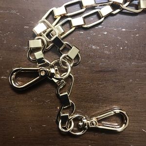 gold chain- thick perfect for replacement