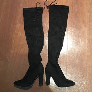THIGH HIGH BACK TIE BOOTS