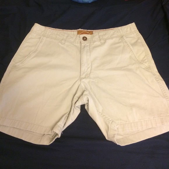 Khaki shorts