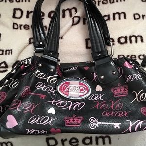 Black and pink XOXO handbag
