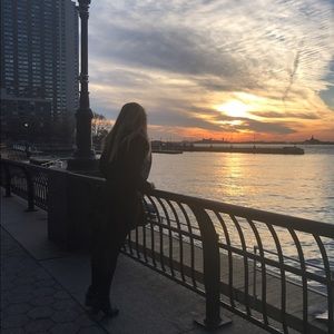 Meet your Posher, Carlie