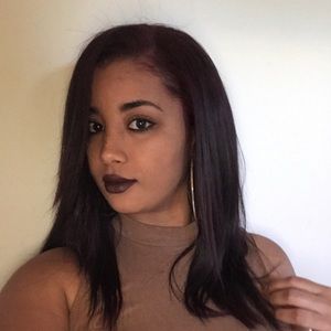 Meet your Posher, Sonia