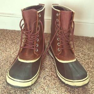 ✨ flash sale✨ Sorel duck boots.