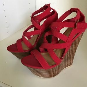 Red wedges