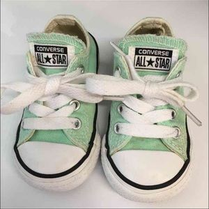 Mint converse