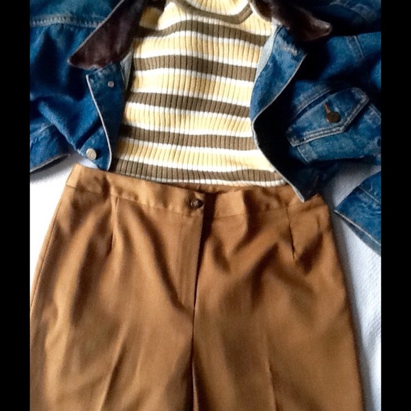 Harve Benard Sport Never Worn Size 10