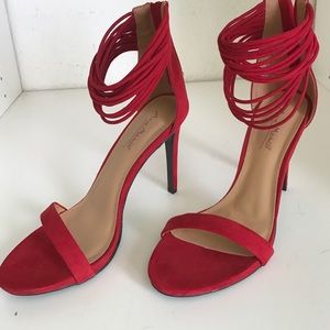 Ankle design red heels