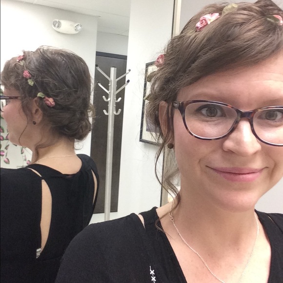 Meet your Posher, Danae - Picture 3 of 3