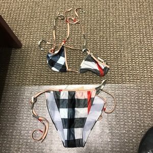 Burberry bikini
