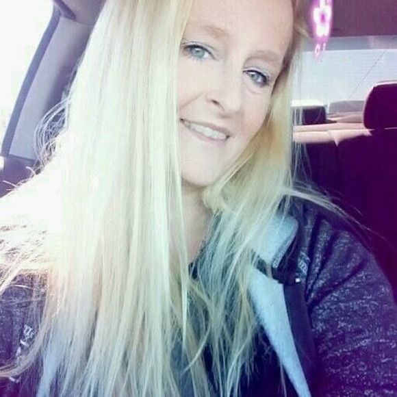 Meet your Posher, Lindsay - Picture 1 of 1