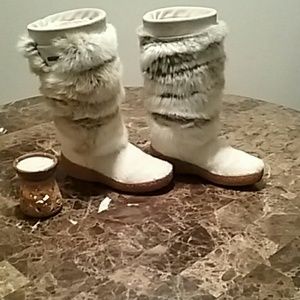 Oscar sport rabbit fur boots