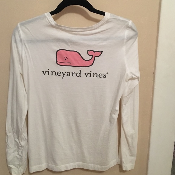 Vineyard Vines white long sleeve shirt