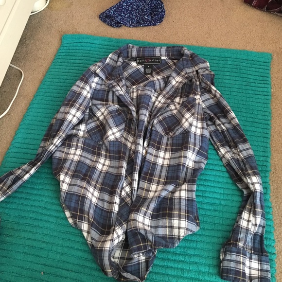 Blue and white flannel with yellow detailing - Picture 1 of 2