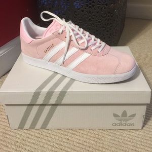 light pink gazelles