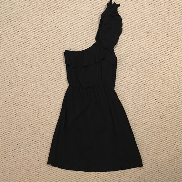 One shoulder LBD Size Small