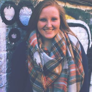 Meet your Posher, Grace