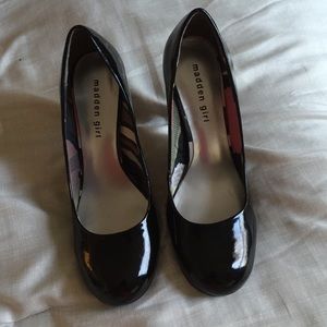 Black Patent Steve Madden shoes
