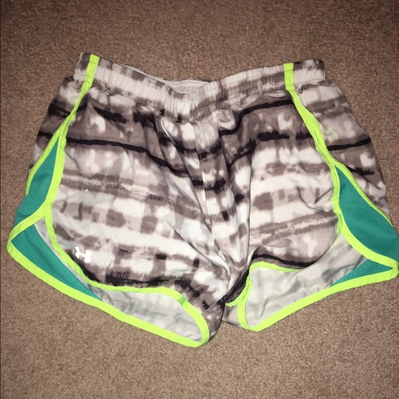 Running shorts