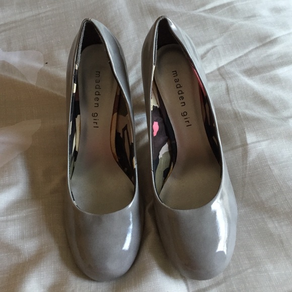 Grey patent Madden Girl pumps