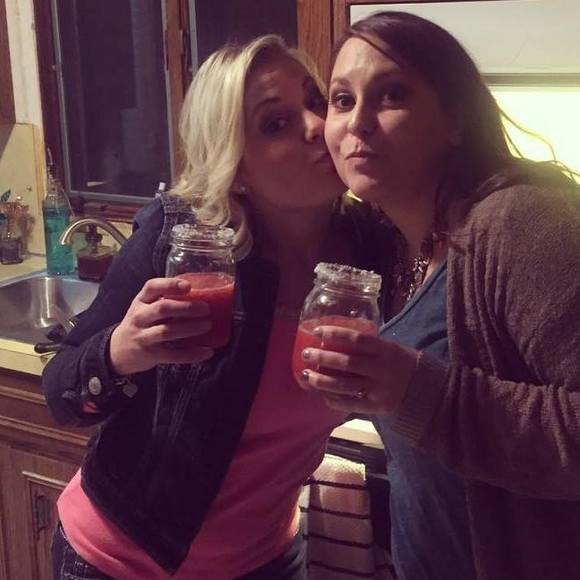 Meet your Posher, Amelia - Picture 2 of 2