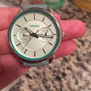 Light green fossil watch
