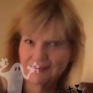 Meet your Posher, Luanne