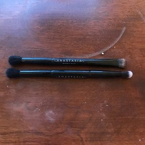 Two Anastasia of Beverly Hills eyeshadow brushes