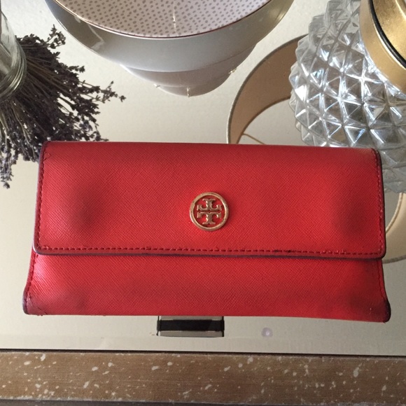 Tory Burch Robinson wallet