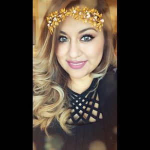 Meet your Posher, Lila