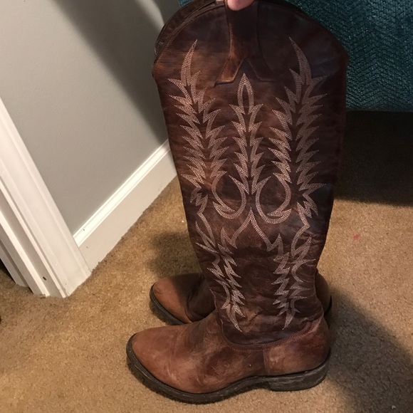 Old gringo boots
