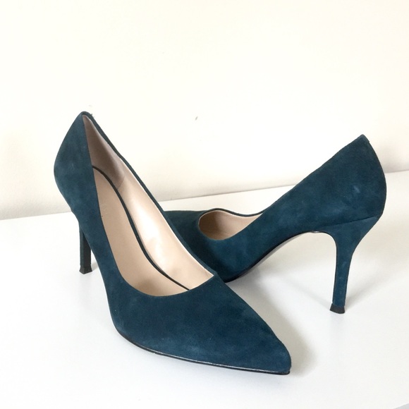 Nine West Shoes - Nine West Suede Heels