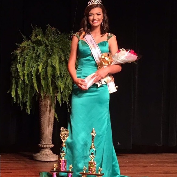 Size 2 Sherri Hill 2016 Prom Dress - Picture 4 of 5