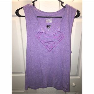 Underarmour Workout Tee.