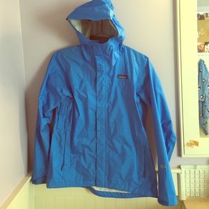 Patagonia Blue Rain Jacket Size M