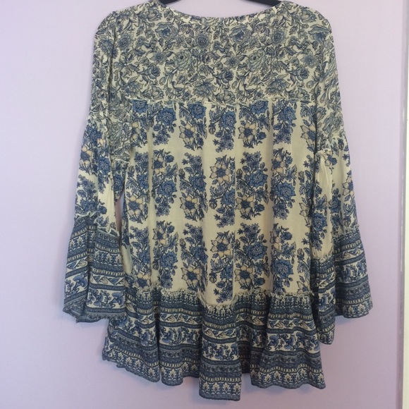 Shirt - Picture 2 of 3