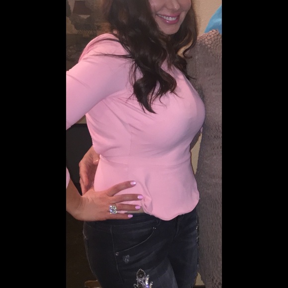 Meet your Posher, Dalia - Picture 1 of 1