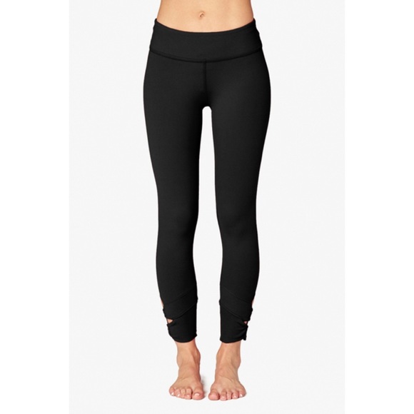 ✨New✨ Infinity Loop Legging - Picture 2 of 3