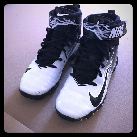 Football Cleats Boy Size 3
