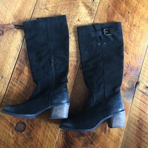 Black suede boots