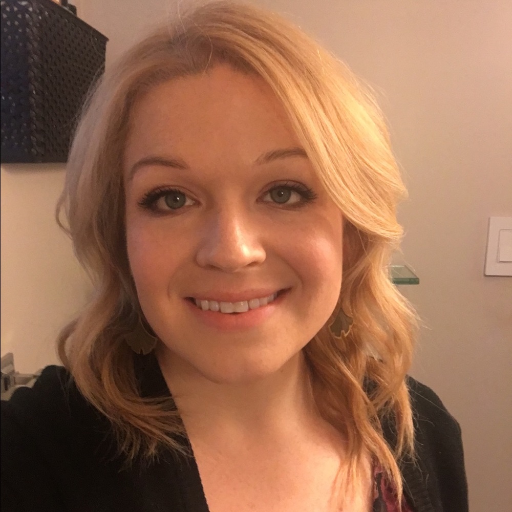 Meet your Posher, Charlotte