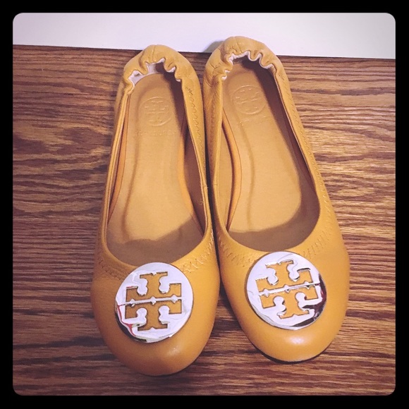 Tory Burch Flats Size 8.5