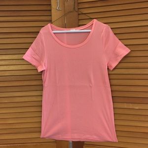 Salmon colored short sleeve J.Crew knit top