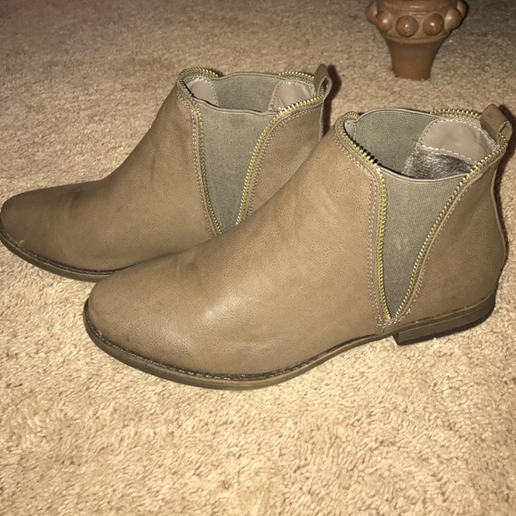 Women booties