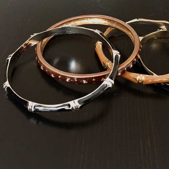 Bracelets - Picture 2 of 3